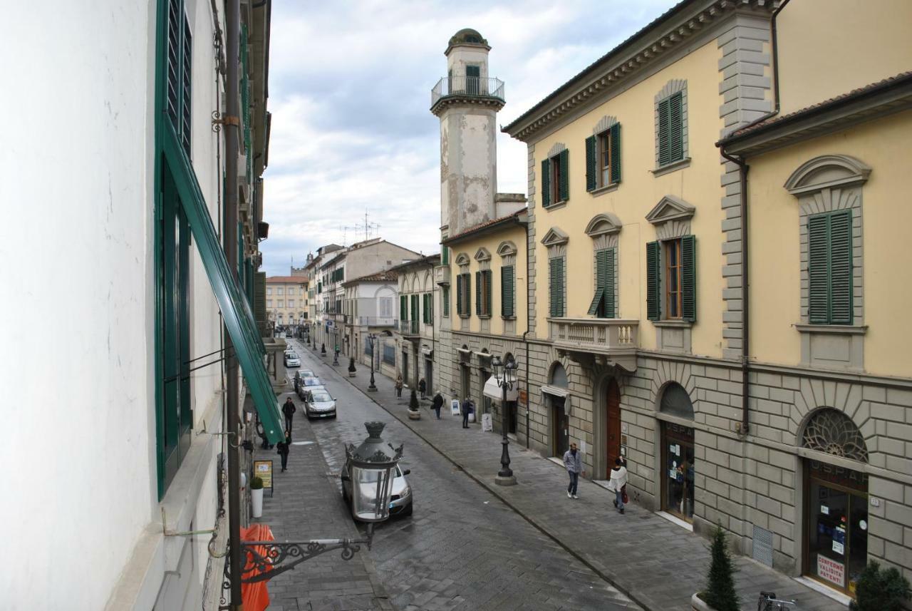 Palazzo Guasti Guido Apartment